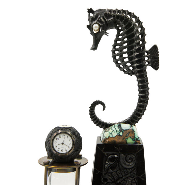 Jet Black Seahorse Clock Set